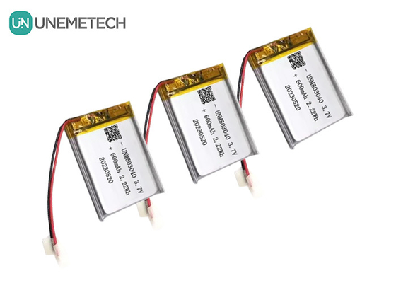 Lityum iyonlu şarj edilebilir pil 503040 3.7V Lipo pil 600mAh Alarm sistemi için koruma kartı ile