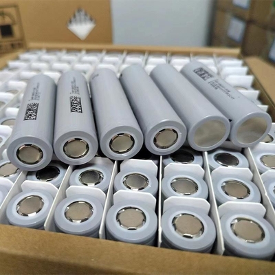 INR18650-32E 3200mAh 18650 Pil 10A 1000 Dönem 3.7V Silindrik Lityum iyon 18650 Pil