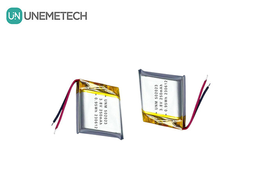 3.8V 250mAh 502023 Yüksek Voltajlı Lityum Polimer Bataryası İzleyici Yerlendirici için